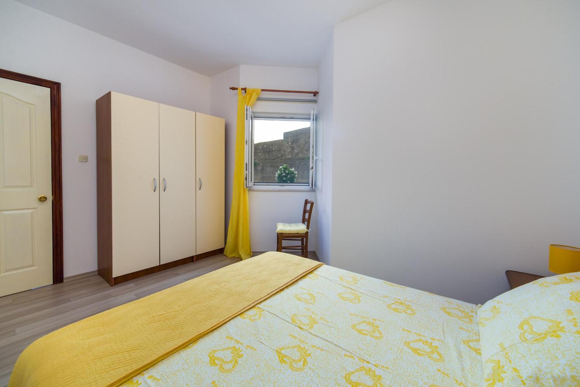 Apartments By The Sea Brist, Makarska - 11078 Quarto foto
